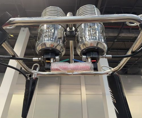 Two‑nozzle burner